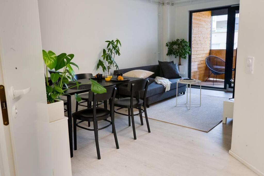 3H,K,P - Keskellae Tamperetta Kaunis Parvekkeellinen Uusittu Kolmio Apartment Ngoại thất bức ảnh