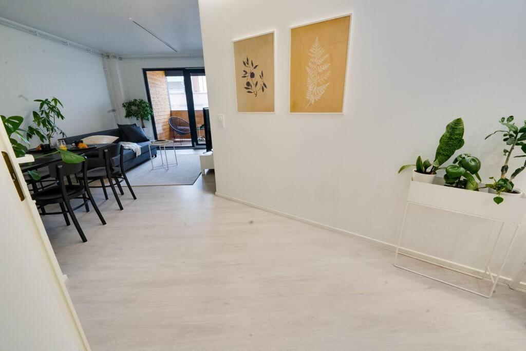 3H,K,P - Keskellae Tamperetta Kaunis Parvekkeellinen Uusittu Kolmio Apartment Ngoại thất bức ảnh
