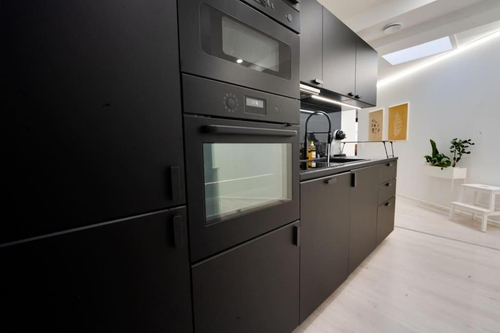 3H,K,P - Keskellae Tamperetta Kaunis Parvekkeellinen Uusittu Kolmio Apartment Ngoại thất bức ảnh